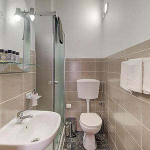 Private Bathroom Triple Room